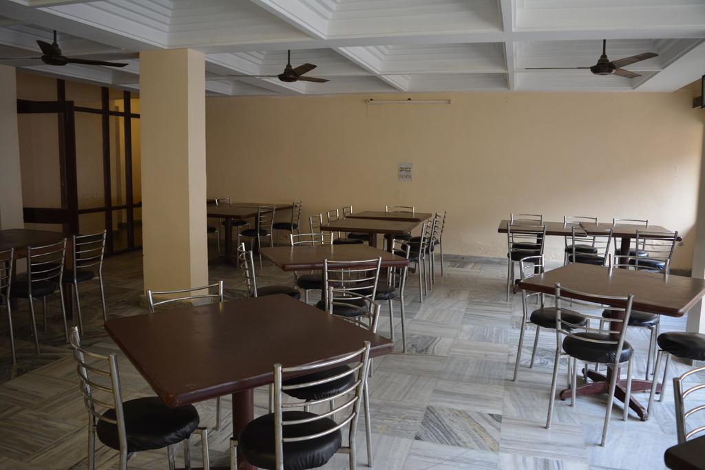 Hotel Mansarover International Haridwār Exterior foto